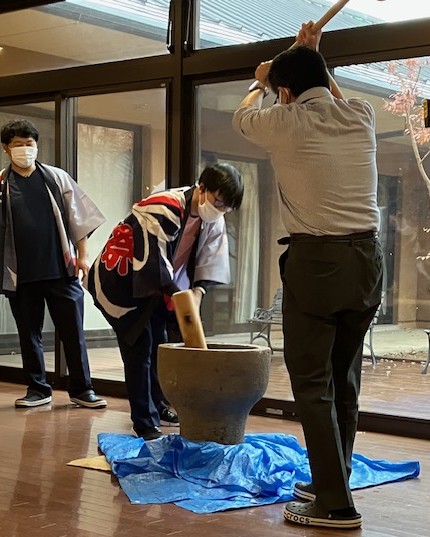 餅つき【うめ・きく】