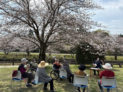 わっくわくのお花見会🌸1日目【ココカラ】
