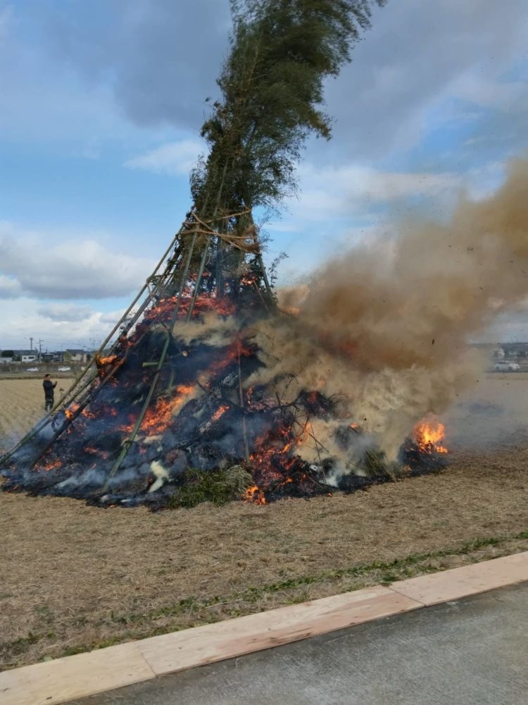 今日はどんどやそして鏡開きです！